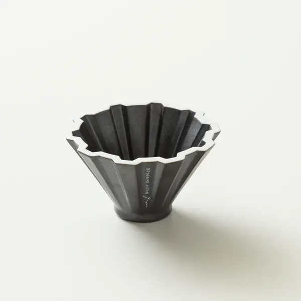 ORIGAMI Pinn Dripper Matte Black x Leaves Coffee Dripper ORIGAMI Pinn Dripper Matte Black x Leaves Coffee Dripper