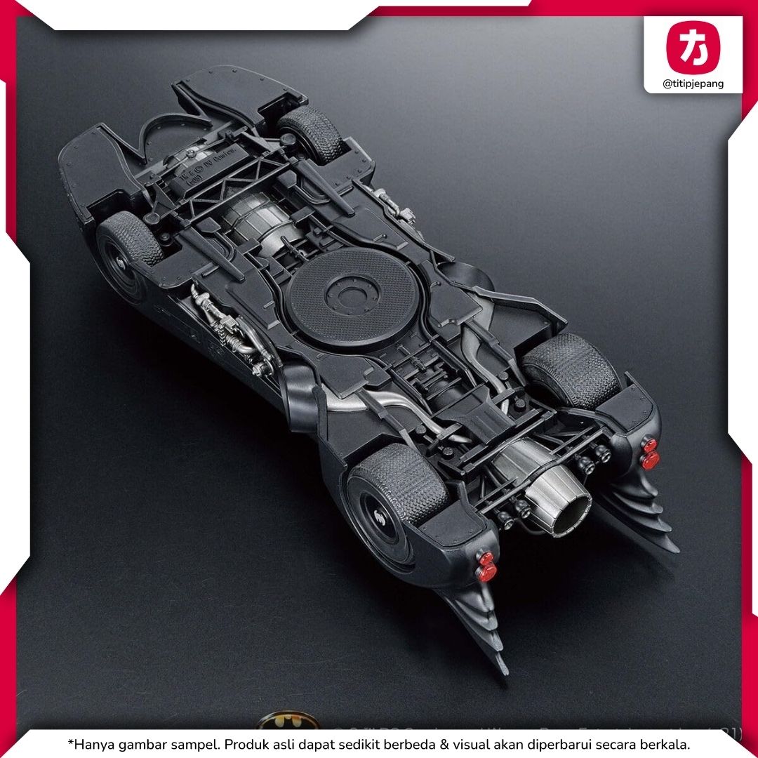 MODEL KIT BATMOBILE 1/35 Bandai Batman Versi Film 1989 dengan Detail Presisi