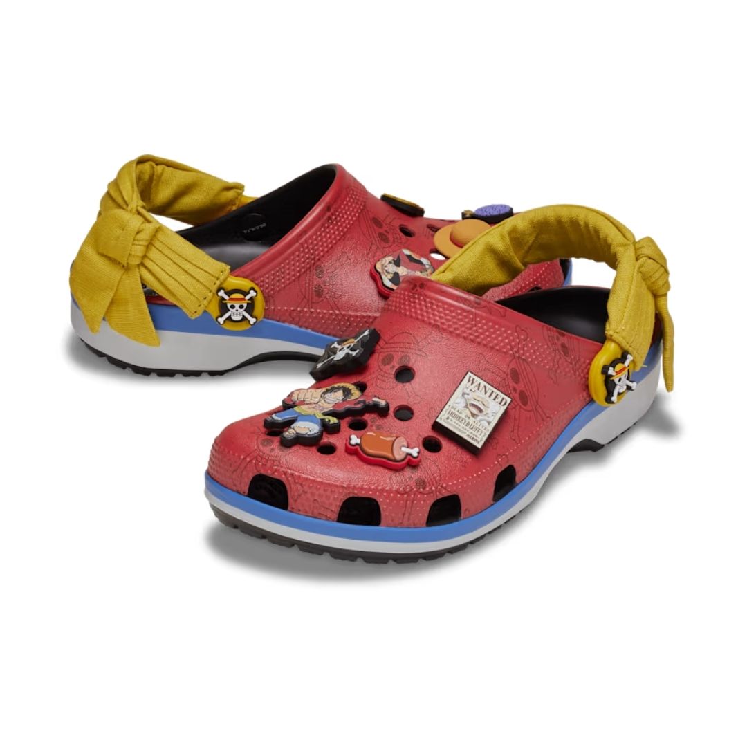 Sandal Crocs ONE PIECE Luffy Classic Clog Dewasa, Nyaman untuk Petualangan
