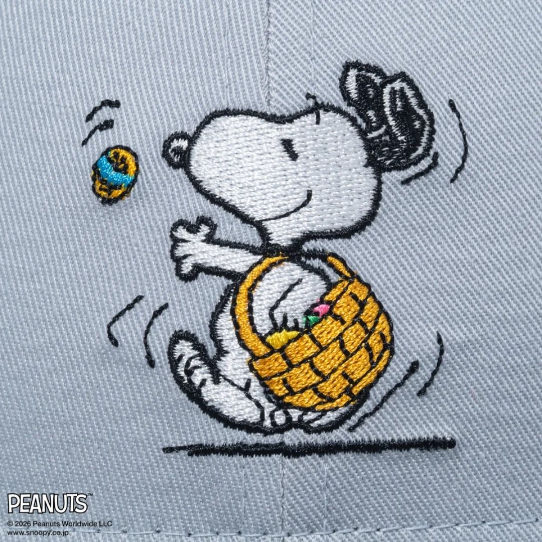 Topi Snoopy 9FORTY PEANUTS Easter Woodstock Dolphin Gray Ukuran 56.8-60.6cm Topi Snoopy 9FORTY PEANUTS Easter Woodstock Dolphin Gray Ukuran 56.8-60.6cm