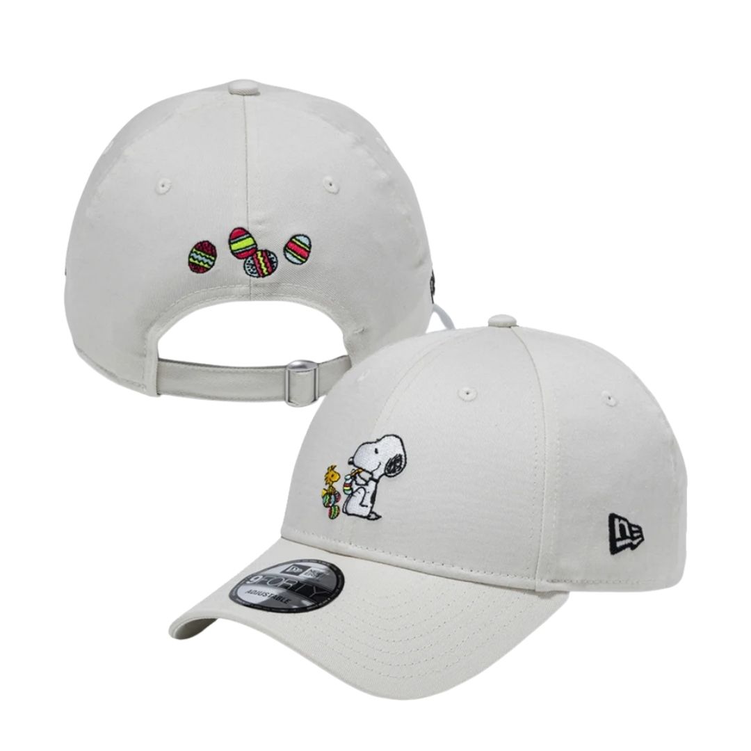 Topi Snoopy 9FORTY PEANUTS Paskah Woodstock Ivory Ukuran 56.8-60.6cm Unisex Topi Snoopy 9FORTY PEANUTS Paskah Woodstock Ivory Ukuran 56.8-60.6cm Unisex