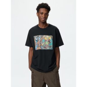 Kaos Uniqlo Naruto Ukiyo-e Black Manga UT Shueisha Anniversary Kaos Uniqlo Naruto Ukiyo-e Black Manga UT Shueisha Anniversary