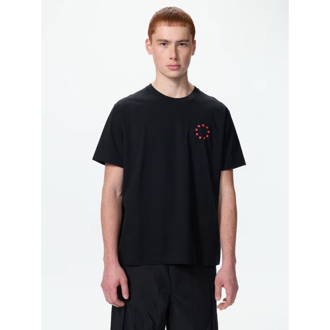 Kaos Uniqlo Naruto Akatsuki Black Manga UT Shueisha Edition 