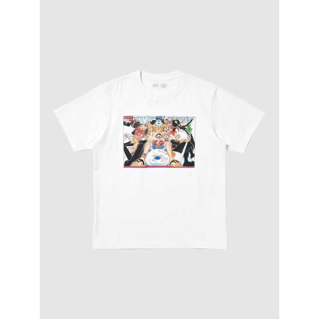 Kaos Uniqlo One Piece Group White Manga UT Shueisha Edition