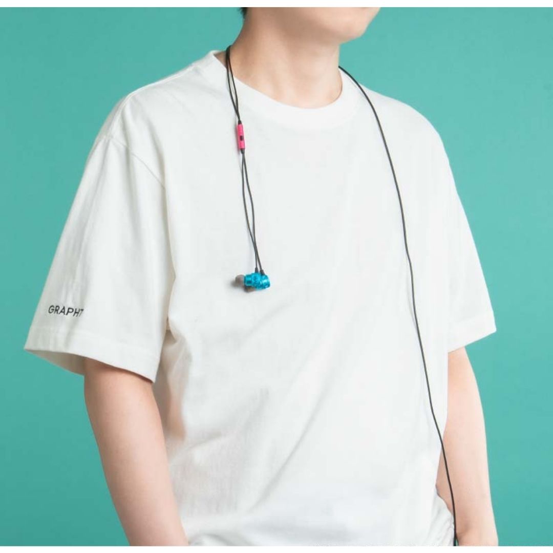 Hatsune Miku THE STANDARD Earphones dengan Dual Driver dan Artwork Keigo Hatsune Miku THE STANDARD Earphones dengan Dual Driver dan Artwork Keigo
