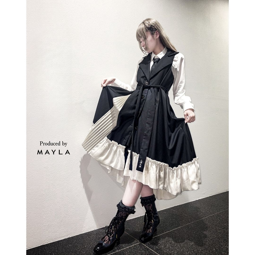 MAYLA x Bungo Stray Dogs Iconic Dress dengan Detail Ruffle Elegan