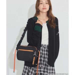 WIND BREAKER Shoulder Bag earth music and ecology Japan Label Tas Selempang WIND BREAKER Shoulder Bag earth music and ecology Japan Label Tas Selempang