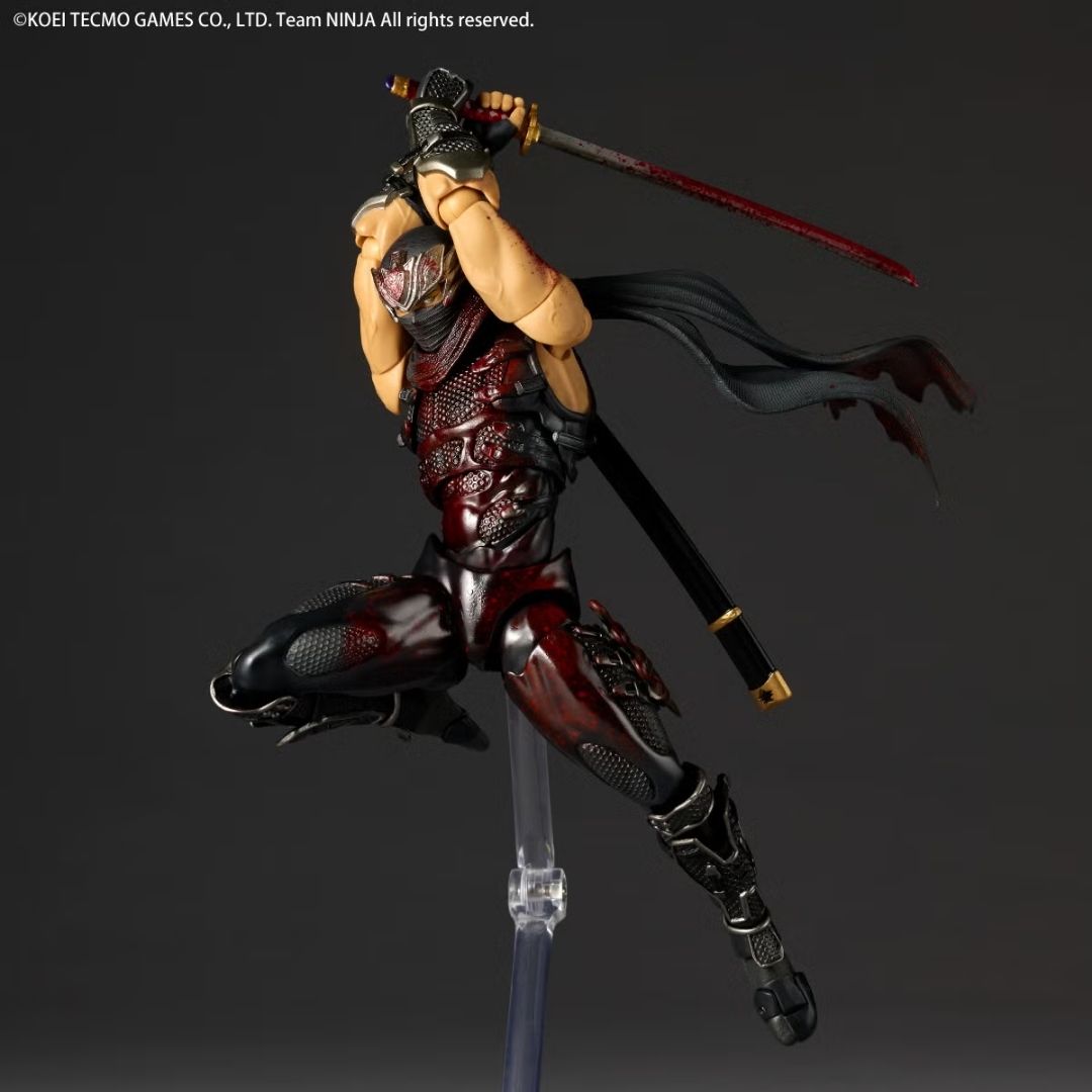Revoltech Amazing Yamaguchi Ryu Hayabusa Fierce Battle Ver. 170mm