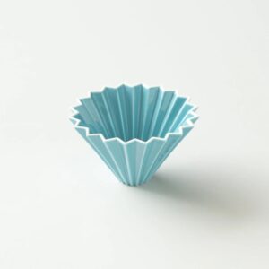 ORIGAMI Dripper Ceramic S Turquoise untuk Seduhan Kopi Lebih Fleksibel ORIGAMI Dripper Ceramic S Turquoise untuk Seduhan Kopi Lebih Fleksibel