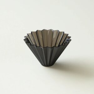ORIGAMI Dripper Air S Black Ringan dan Kuat untuk Brewing Kopi Lebih Stabil