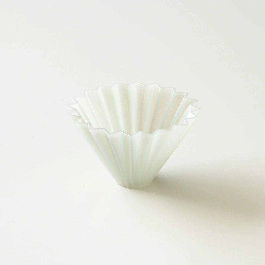 ORIGAMI Dripper Air S Matte Grey Ringan untuk Seduhan Kopi Lebih Stabil ORIGAMI Dripper Air S Matte Grey Ringan untuk Seduhan Kopi Lebih Stabil