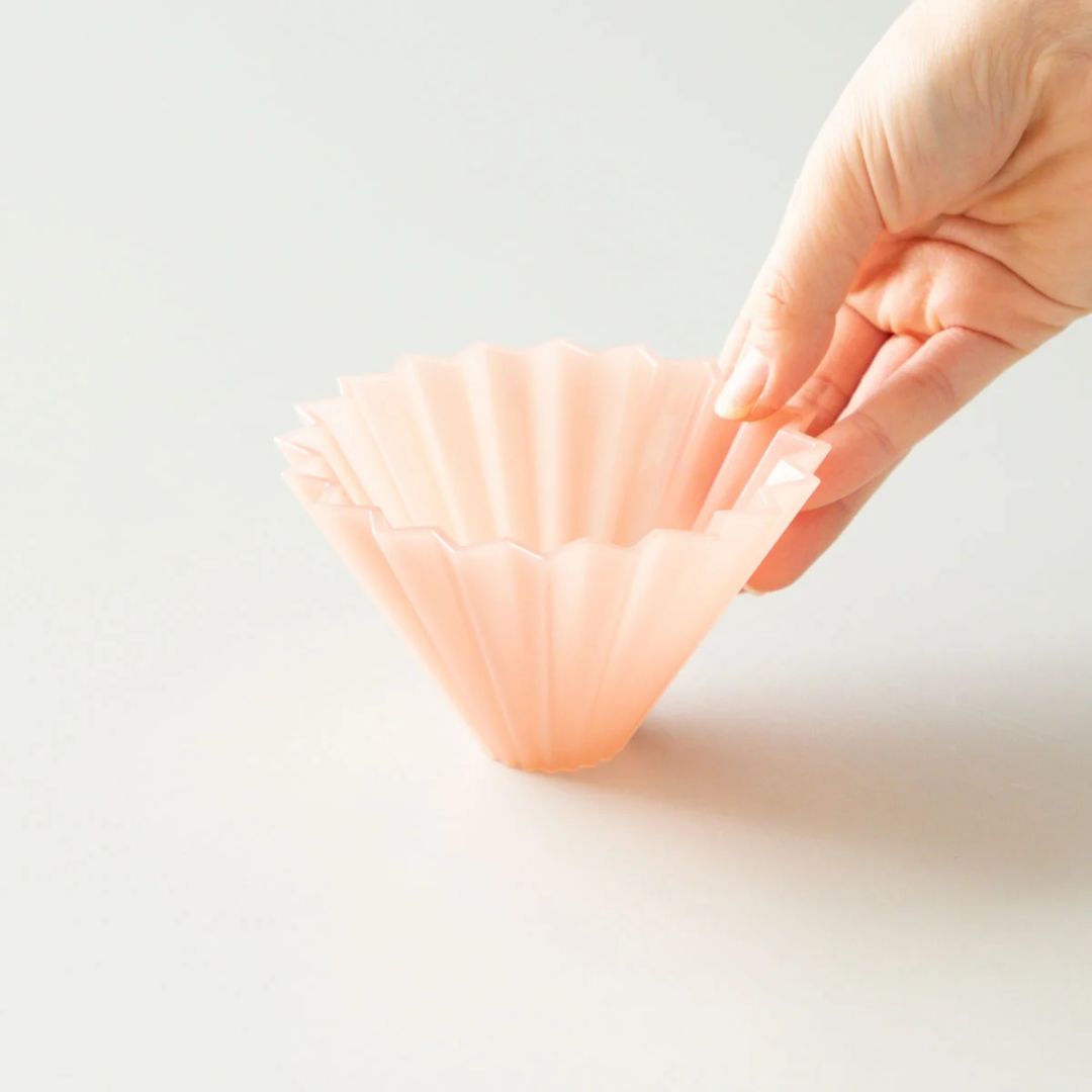 ORIGAMI Dripper Air S Matte Pink Ringan untuk Seduhan Kopi Lebih Stabil