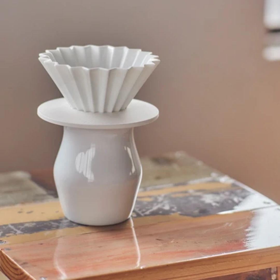 ORIGAMI Holder Grain White untuk Penyangga Dripper dengan Motif Serat Kayu ORIGAMI Holder Grain White untuk Penyangga Dripper dengan Motif Serat Kayu