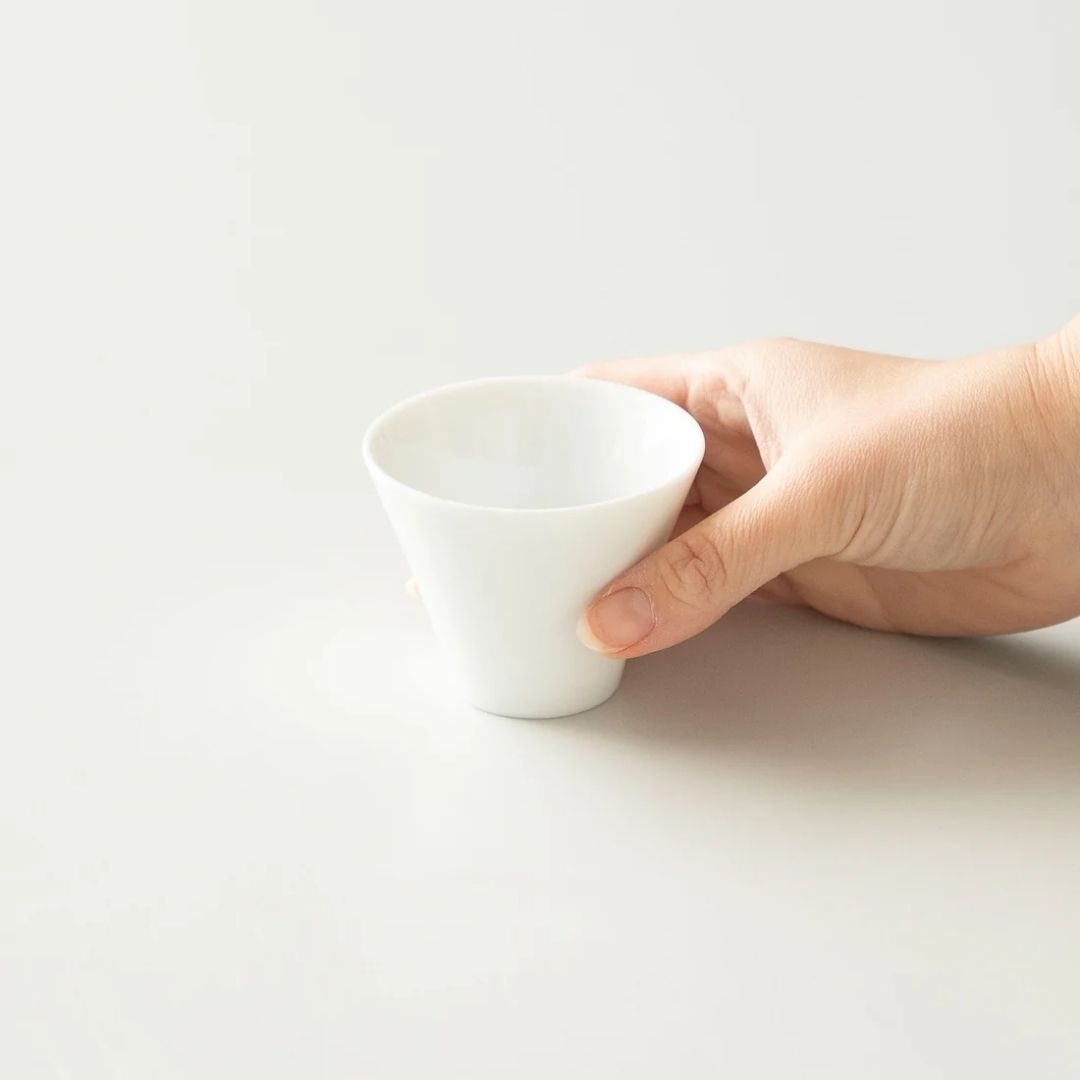 ORIGAMI Sensory Espresso Cup Narrow White Cangkir Espresso Tajam ORIGAMI Sensory Espresso Cup Narrow White Cangkir Espresso Tajam