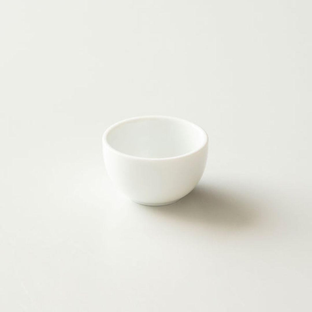 ORIGAMI Sensory Milk Cup Round White untuk Menikmati Specialty Coffee