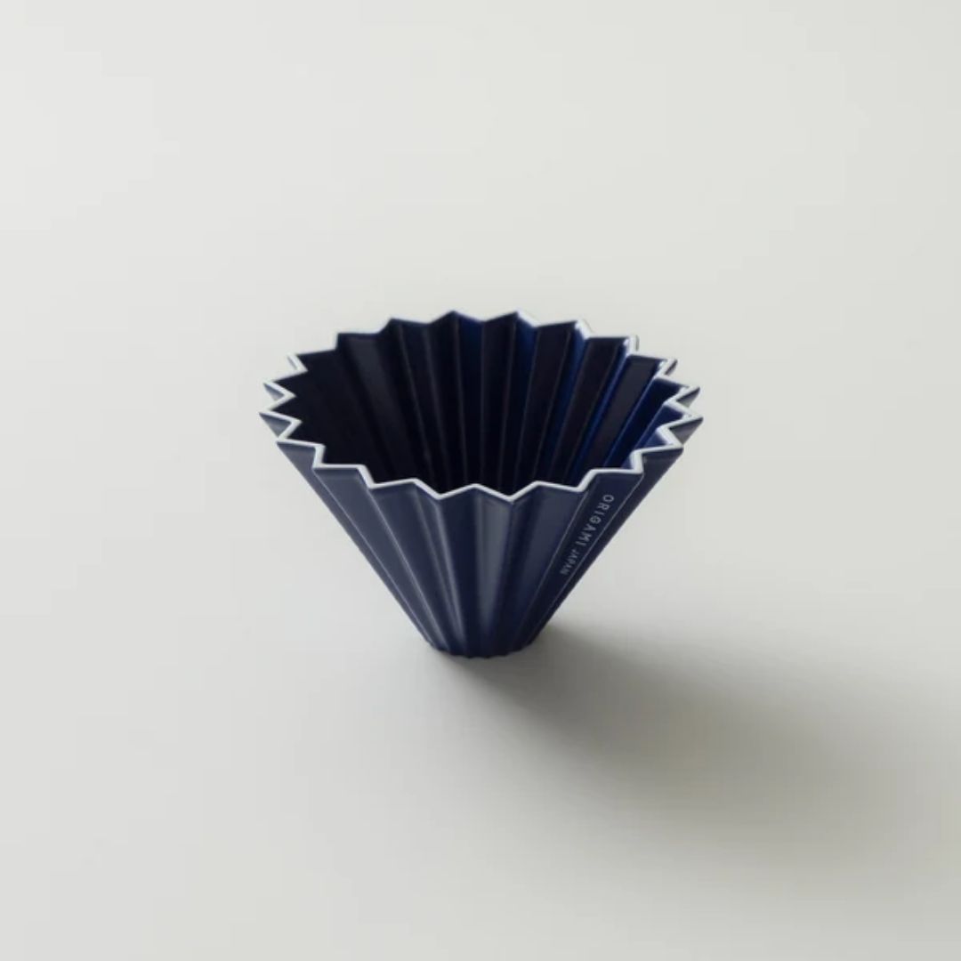 ORIGAMI Dripper Ceramic S Matte Navy untuk Seduhan Kopi Lebih Fleksibel