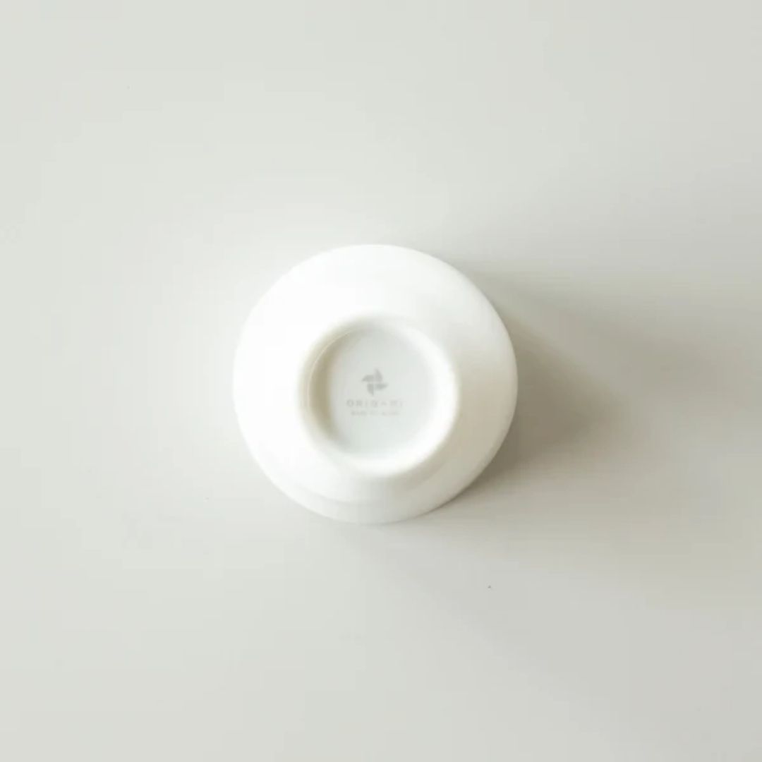 ORIGAMI Sensory Asymmetry Cup White untuk Menikmati Karakter Kopi