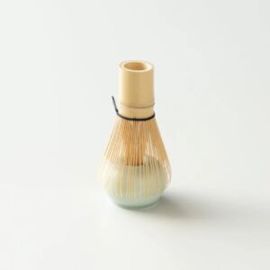 ORIGAMI Matcha Whisk Stand Matte Green Porcelain Made in Japan ORIGAMI Matcha Whisk Stand Matte Green Porcelain Made in Japan