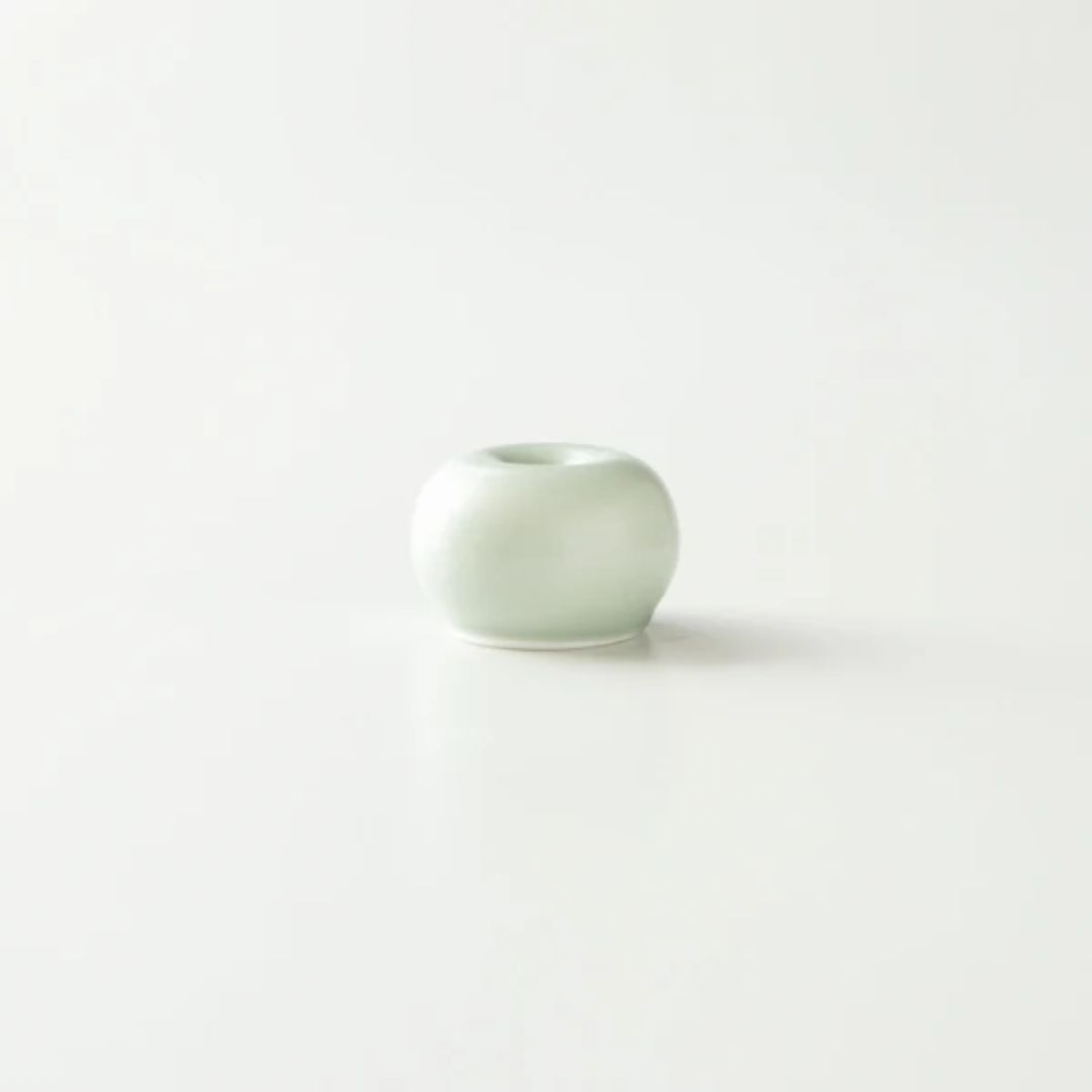 ORIGAMI Matcha Whisk Stand Matte Green Porcelain Made in Japan