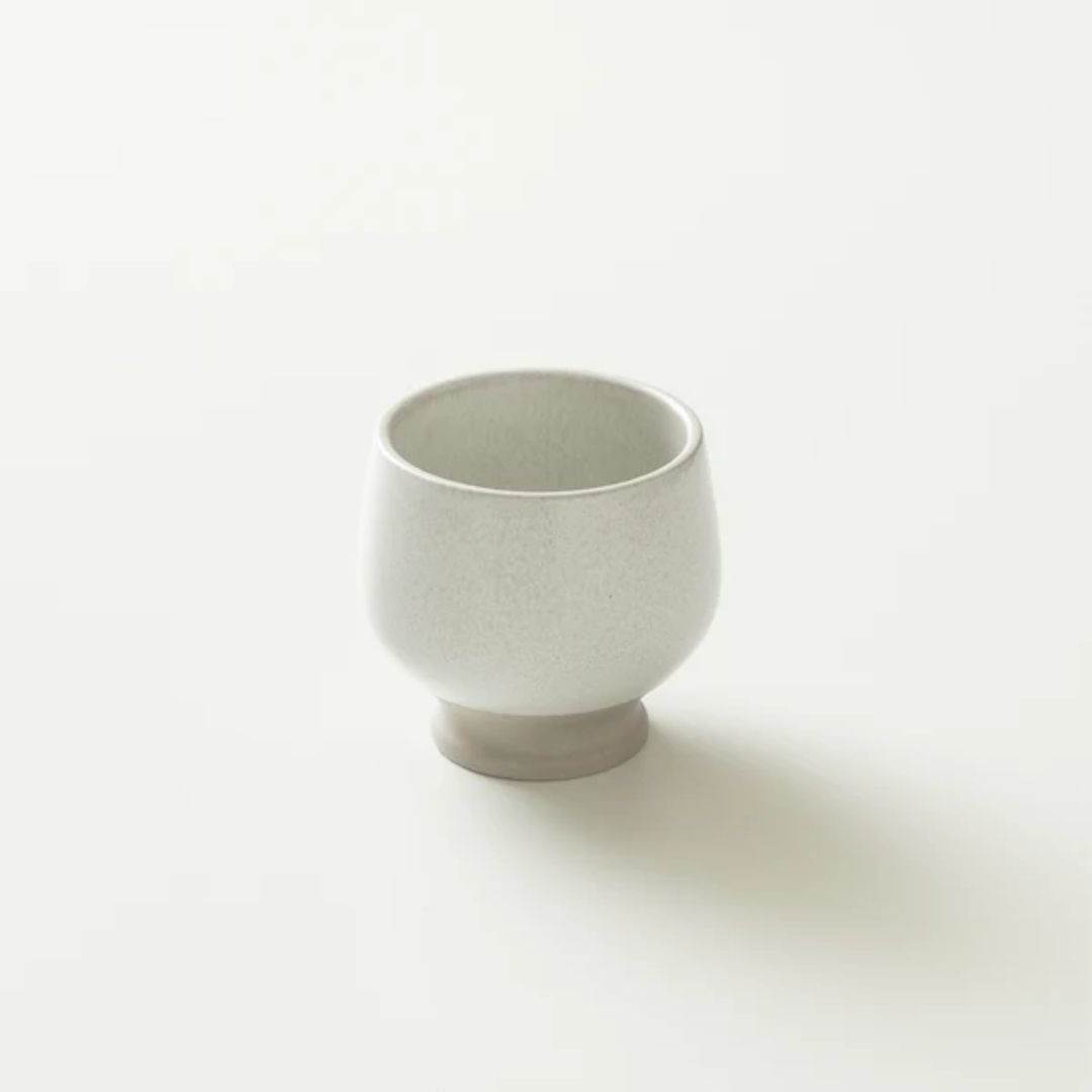 ORIGAMI Tone Cup Fukami Kinu - Cangkir Teh Elegan untuk Sajian Istimewa ORIGAMI Tone Cup Fukami Kinu - Cangkir Teh Elegan untuk Sajian Istimewa