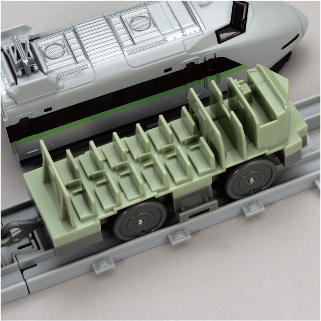 Plarail Real Class 100 Series Sanyo Shinkansen Fresh Green 4 Cars Set