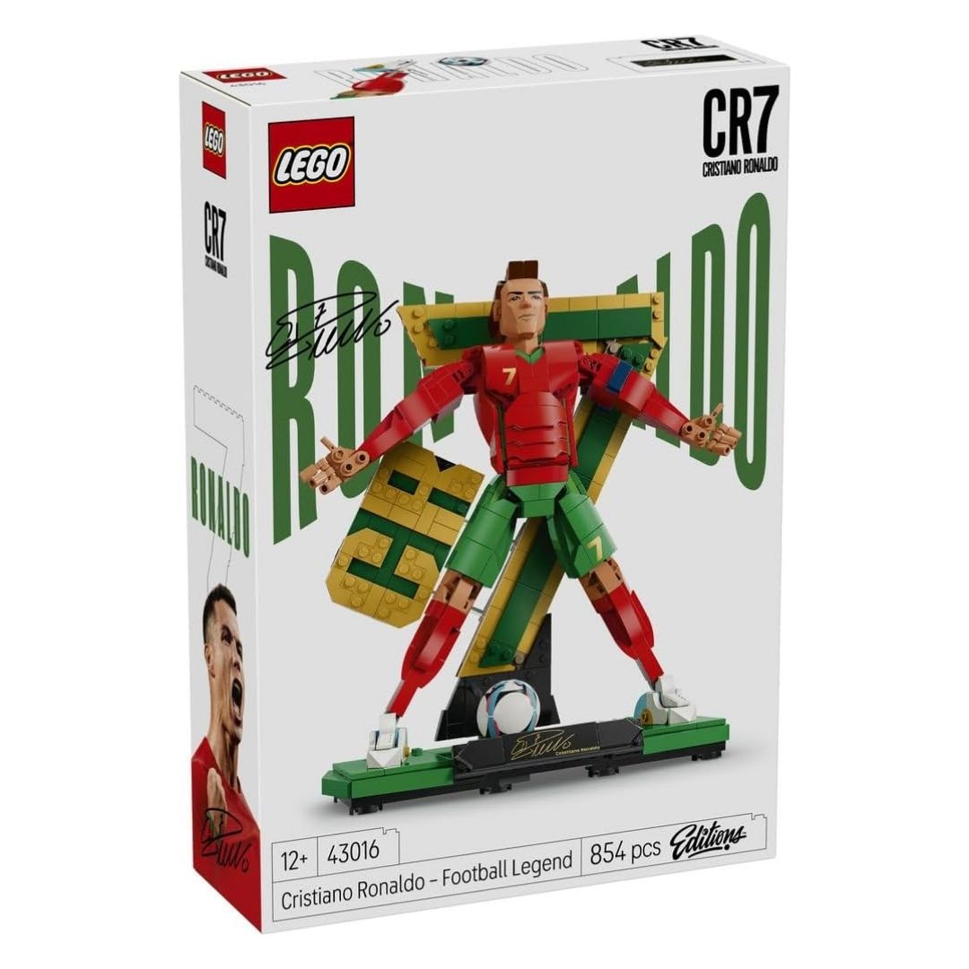 LEGO 43016 Cristiano Ronaldo Legend Edition 854 Pieces CR7 Soccer Display LEGO 43016 Cristiano Ronaldo Legend Edition 854 Pieces CR7 Soccer Display