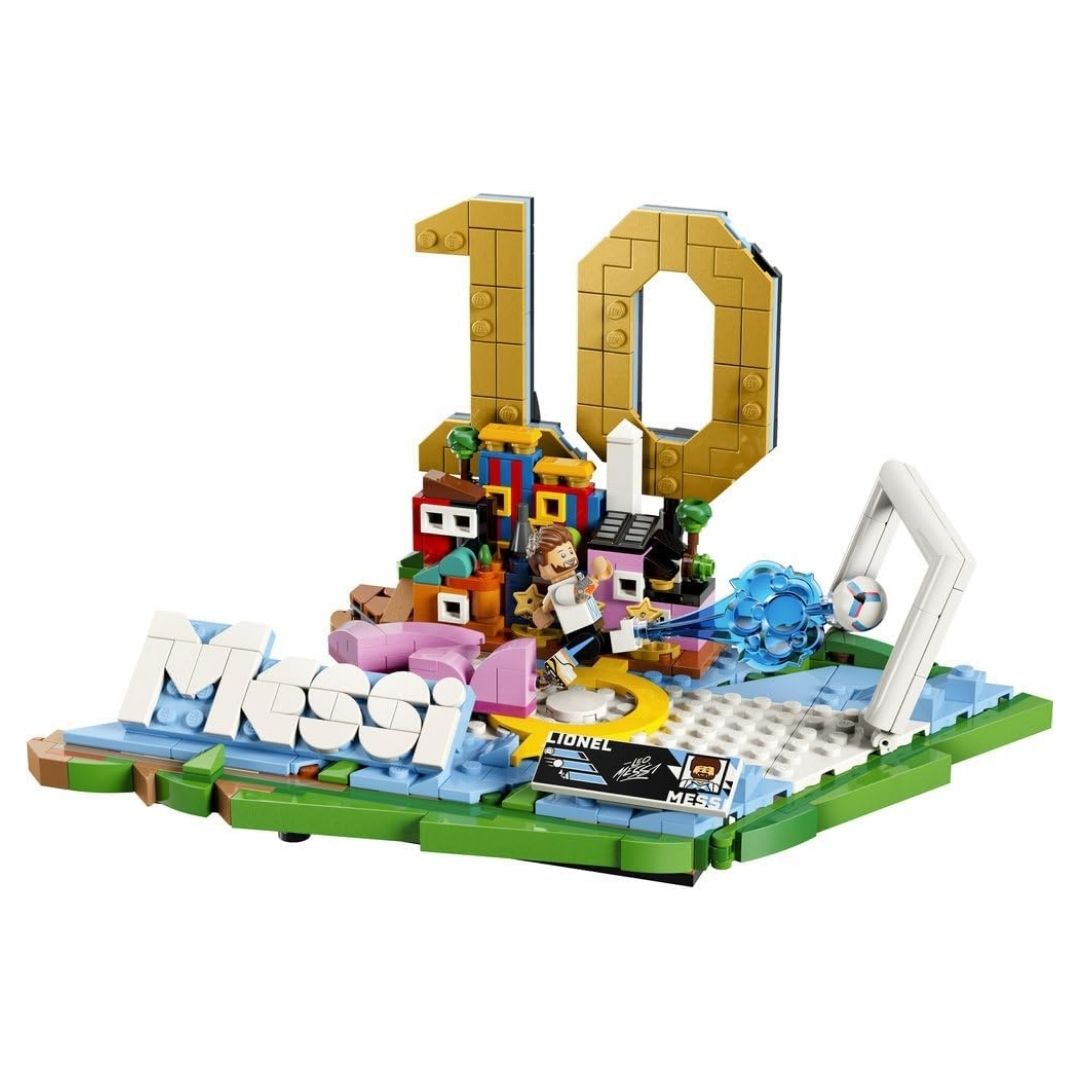 LEGO 43011 Lionel Messi Goal Moment Edition 500 Pieces Soccer Display LEGO 43011 Lionel Messi Goal Moment Edition 500 Pieces Soccer Display