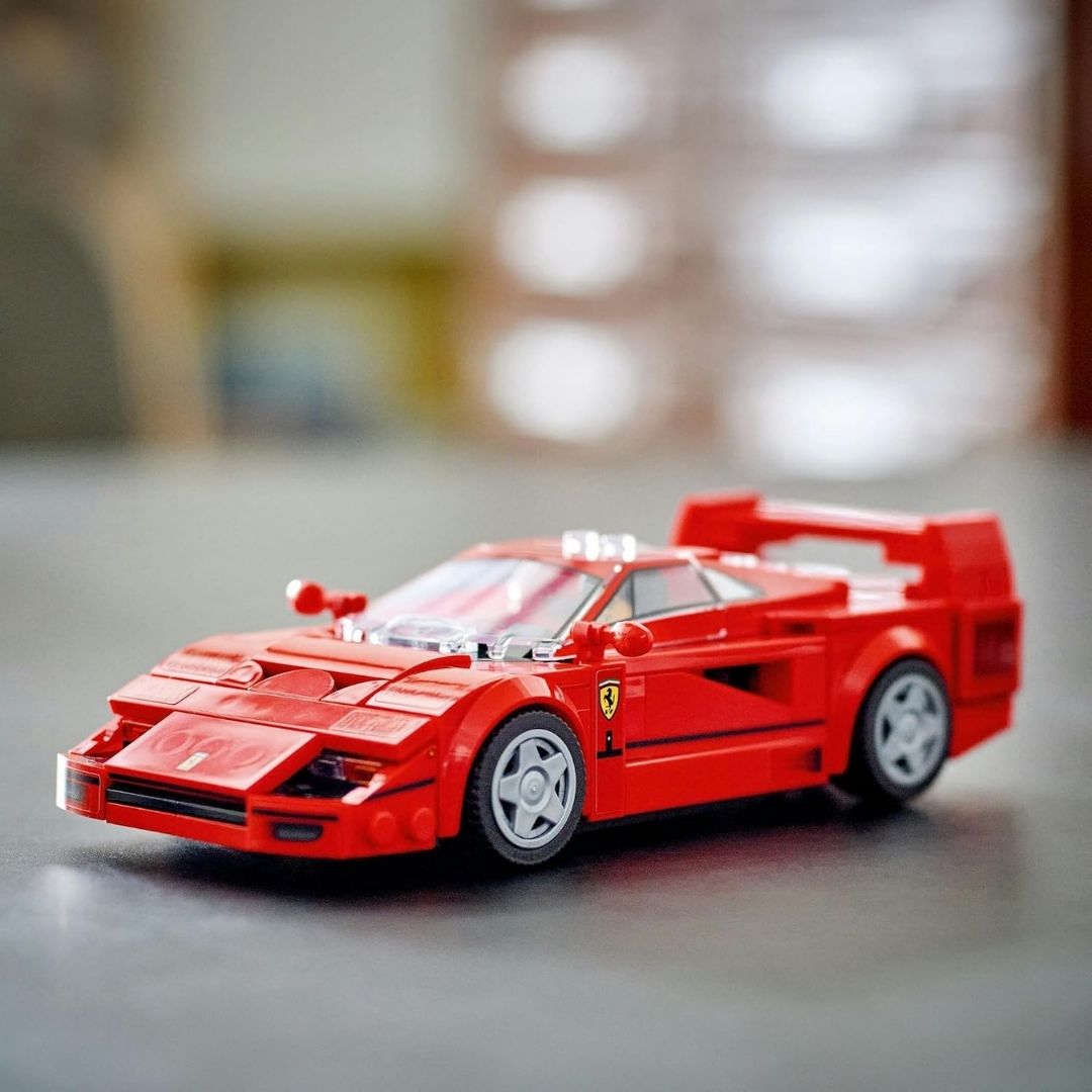 LEGO Speed Champions Ferrari F40 Supercar 76934 318 Pieces Display Car