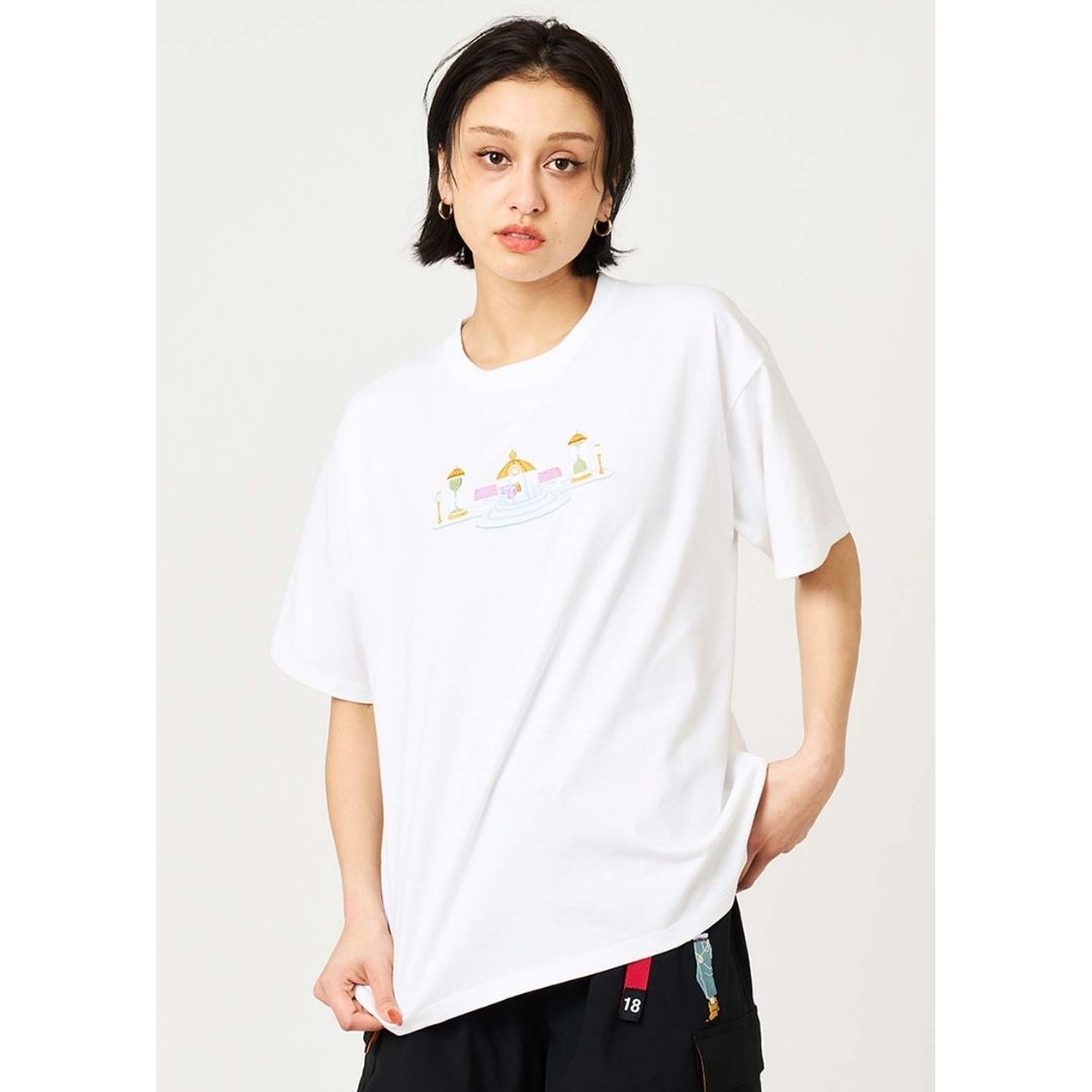 Kaos (Graniph) Dragon Ball Z Hyperbolic Time Chamber Big Silhouette