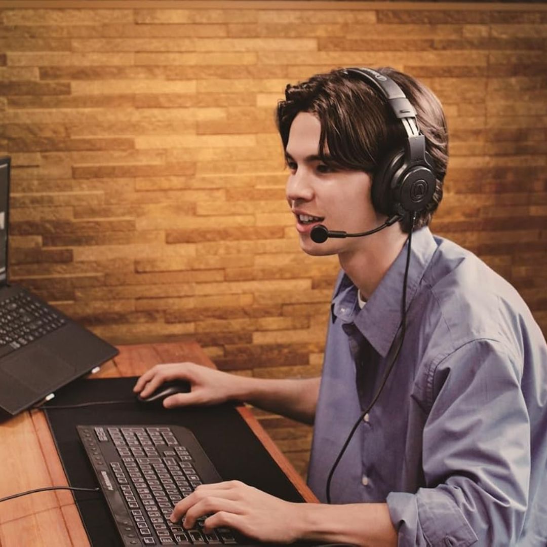 Audio Technica ATH-M20xSTS USB Streaming Headset Lightweight Wired Box