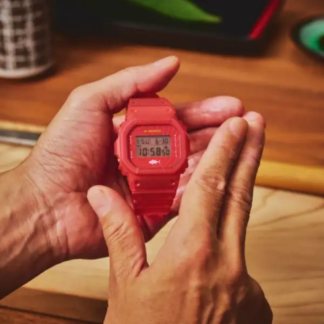 Casio G-SHOCK Jam Tangan Digital Tuna DW-5600SSH-4JR Edisi Sushi