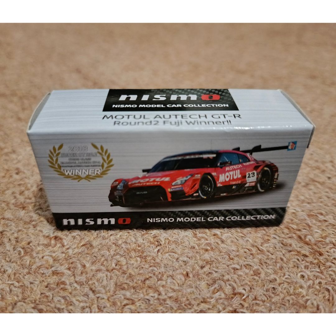 Tomica Nissan GT-R Nismo Motul Autech GT-R GT500 Diecast Minicar