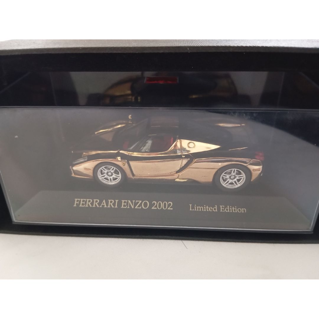  Diecast Ferrari Enzo 2002 Gold Platted Limited Edition 1/43 Scale 